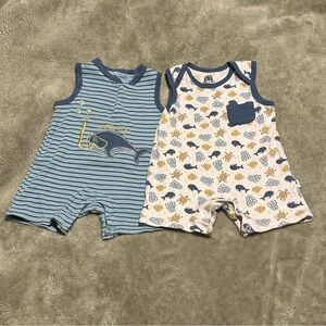 Baby’s Shark Rompers Set- Size 18months